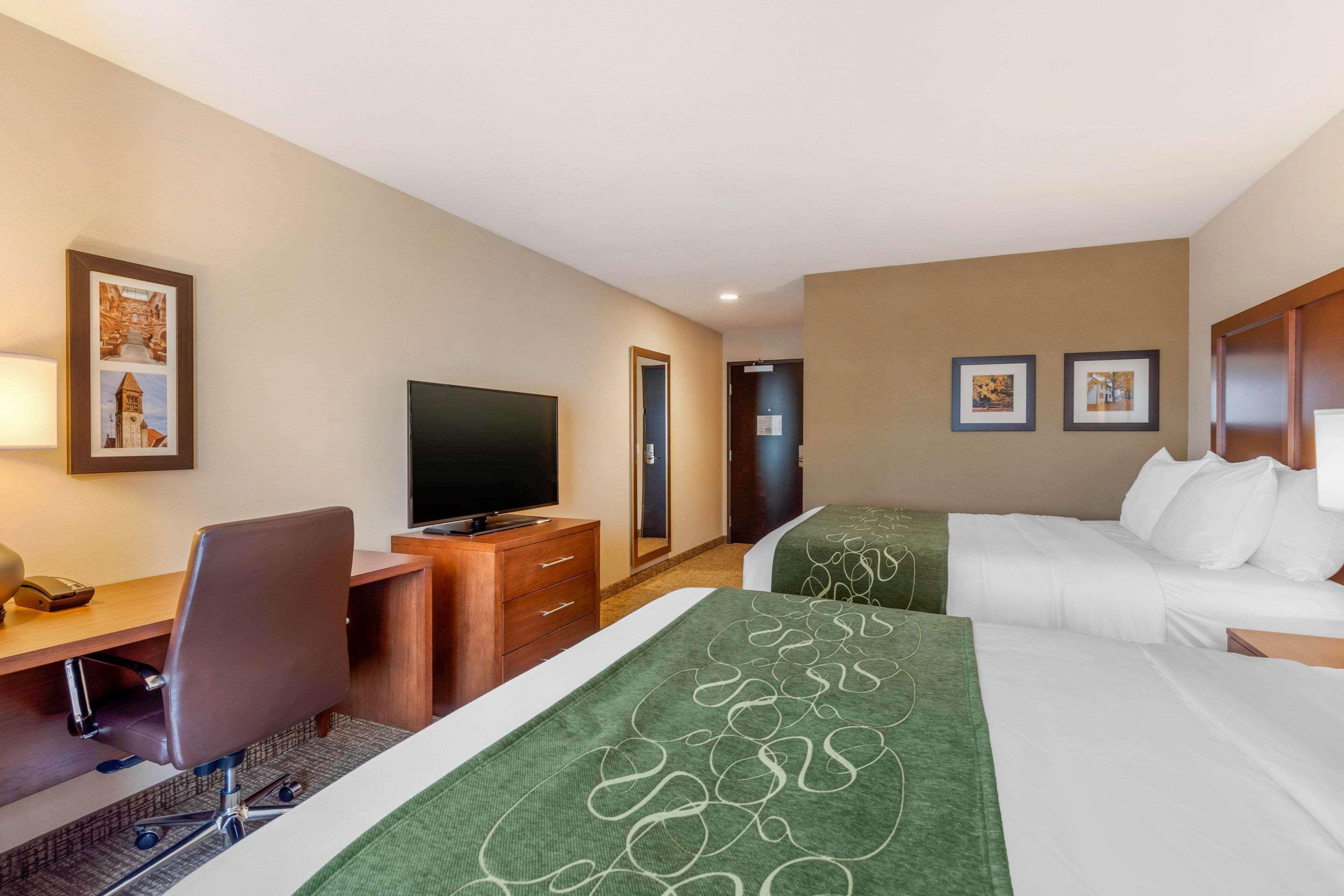 Comfort Inn & Suites Schenectady - Scotia Bagian luar foto