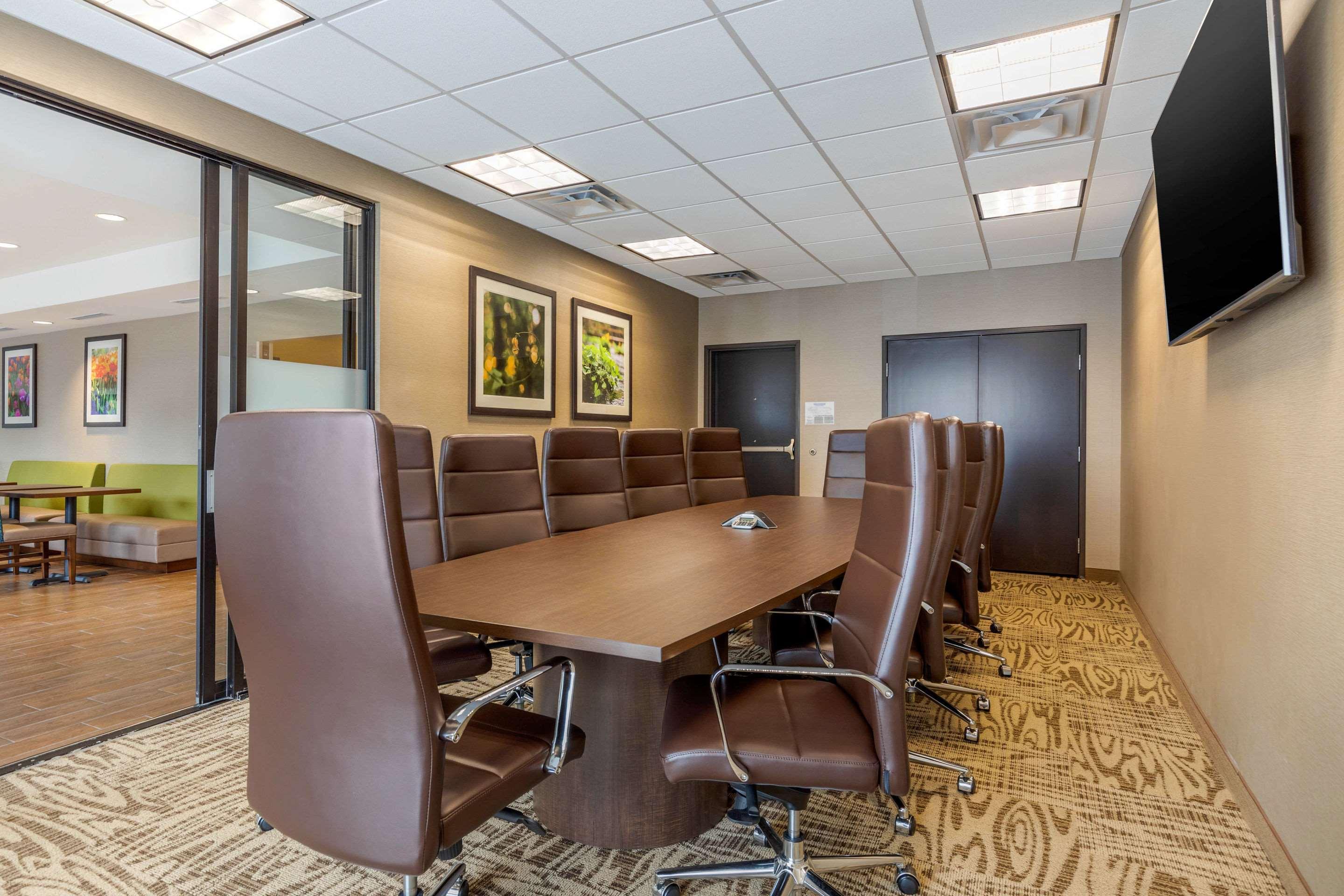 Comfort Inn & Suites Schenectady - Scotia Bagian luar foto